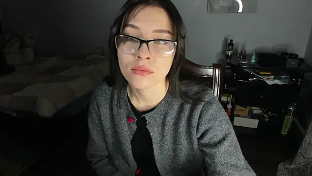 Snapshot of KindKristy chatting on 02-07-25, 05:10 KindKristy online show from 02-07-25, 05:10