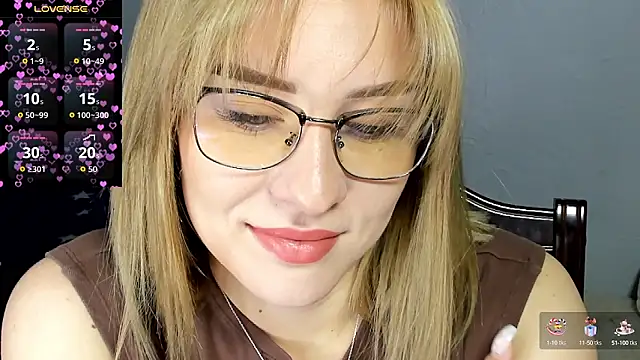 Snapshot of KindKristy chatting on 09-11-25, 05:29 KindKristy online show from 09-11-25, 05:29