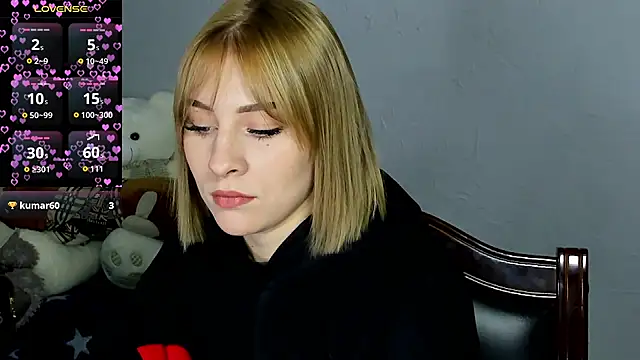 Snapshot of KindKristy chatting on 09-18-25, 04:47 KindKristy online show from 09-18-25, 04:47