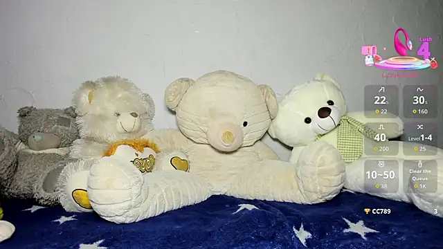 Snapshot of KindKristy chatting on 09-29-25, 05:23 KindKristy online show from 09-29-25, 05:23