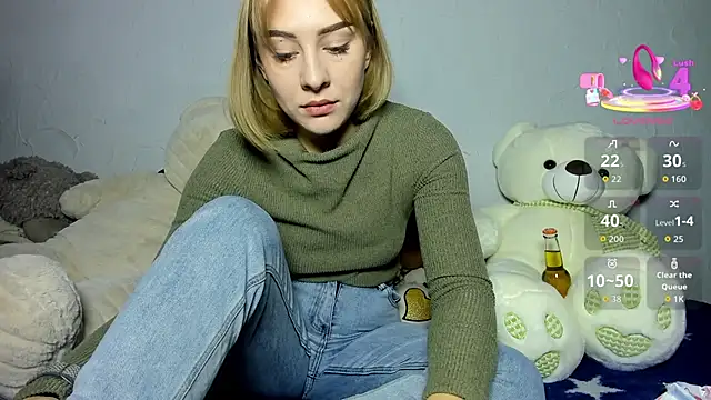 Snapshot of KindKristy chatting on 10-12-25, 05:50 KindKristy online show from 10-12-25, 05:50