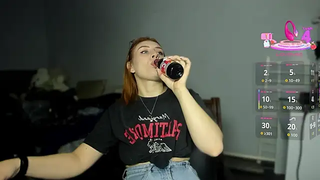 Snapshot of KindKristy chatting on 12-15-25, 05:12 KindKristy online show from 12-15-25, 05:12