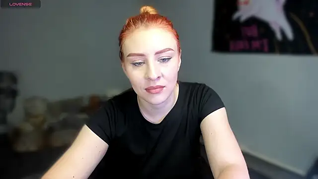 Snapshot of KindKristy chatting on 06-07-26, 05:33 KindKristy online show from 06-07-26, 05:33