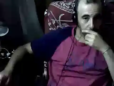 Snapshot of big_heart chatting on 09-10-25, 06:46 big heart online show from 09-10-25, 06:46