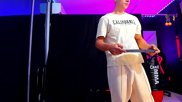 Aydenmiller96 online show from 11-04-25, 01:21