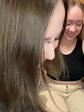 Vralice online show from 02-25-25, 06:09