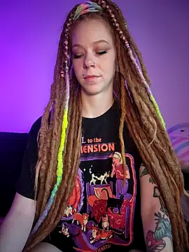 LucidLucy online show from 04-12-26, 05:29