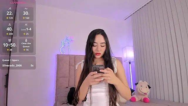 Snapshot of DannaTeen chatting on 10-23-25, 10:08 DannaTeen online show from 10-23-25, 10:08