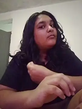 Indianbloom- online show from 02-01-26, 09:52