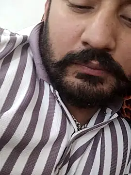 Snapshot of kunal4164 chatting on 11-22-25, 06:51 kunal4164 online show from 11-22-25, 06:51