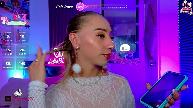 Snapshot of Littlebunny21 chatting on 06-03-26, 03:20 Littlebunny21 online show from 06-03-26, 03:20