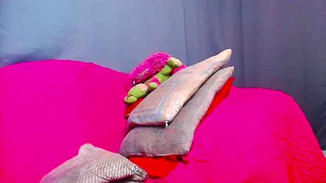 Snapshot of KataleyaCollins chatting on 03-21-25, 09:12 KataleyaCollins online show from 03-21-25, 09:12