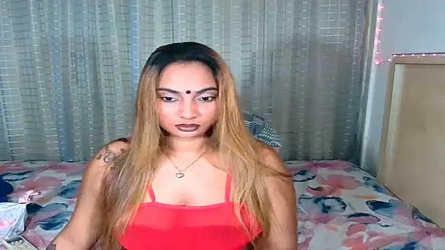 Snapshot of sexyindianchic chatting on 11-24-25, 06:29 sexyindianchic online show from 11-24-25, 06:29