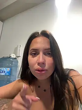 Snapshot of candelacante chatting on 02-28-26, 01:17 candelacante online show from 02-28-26, 01:17