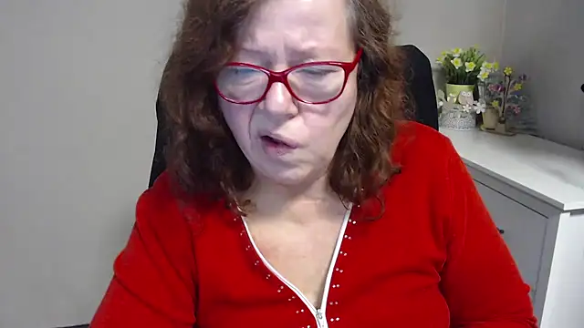 Adelewildx online show from 02-11-25, 07:33