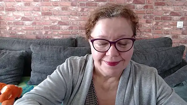 Adelewildx online show from 02-15-25, 11:17