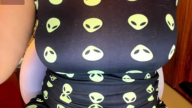 Snapshot of darsha_sahu chatting on 01-28-25, 03:57 darsha sahu online show from 01-28-25, 03:57