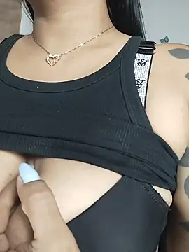 Snapshot of darsha_sahu chatting on 01-08-26, 01:08 darsha sahu online show from 01-08-26, 01:08