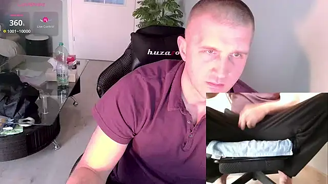 Snapshot of Maribor chatting on 03-09-26, 04:22 Maribor online show from 03-09-26, 04:22