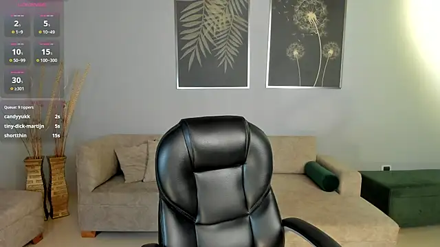 BrennaWalker online show from 01-10-25, 06:09