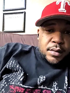 Snapshot of Oakcliffjacker chatting on 10-04-25, 07:45 Oakcliffjacker online show from 10-04-25, 07:45