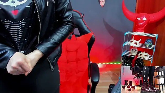 Mistress Yelena online show from 03-25-26, 12:38