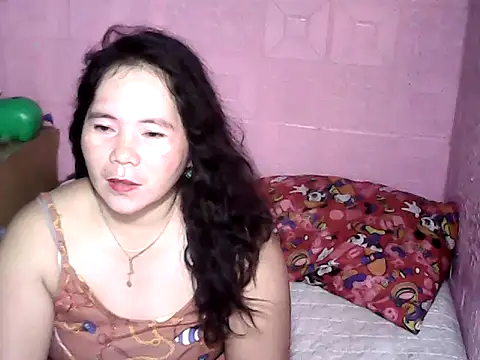 hotpusie 4u online show from 09-23-25, 12:46