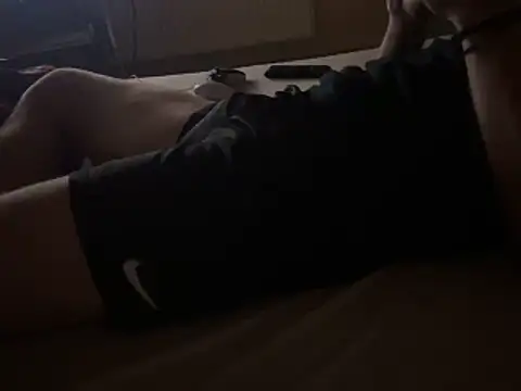 Snapshot of Chris-LE91 chatting on 11-01-25, 01:07 Chris-LE91 online show from 11-01-25, 01:07