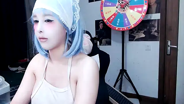 Snapshot of candy_cola chatting on 02-23-25, 02:29 candy cola online show from 02-23-25, 02:29