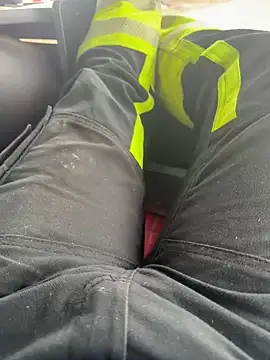 adam123456654321 online show from 03-04-25, 12:22