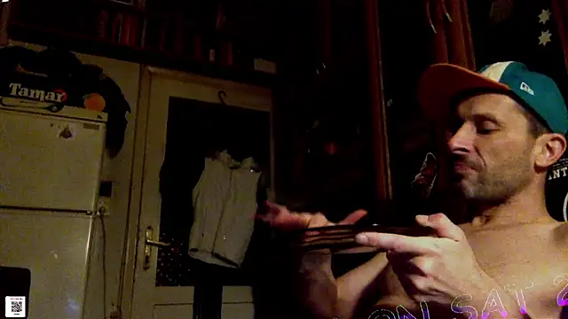 Snapshot of FireFox_Feel chatting on 12-07-24, 05:31 FireFox Feel online show from 12-07-24, 05:31