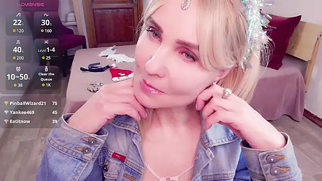 Snapshot of _unique_cam_ chatting on 12-14-24, 12:12 unique cam online show from 12-14-24, 12:12