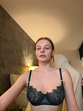Snapshot of LadyInBad chatting on 01-30-25, 08:21 LadyInBad online show from 01-30-25, 08:21