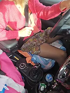 Snapshot of Nathotsexy1 chatting on 02-12-26, 08:53 Nathotsexy1 online show from 02-12-26, 08:53