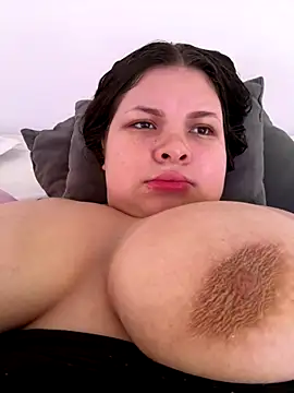 Snapshot of AshlyRouse chatting on 11-26-25, 12:28 AshlyRouse online show from 11-26-25, 12:28