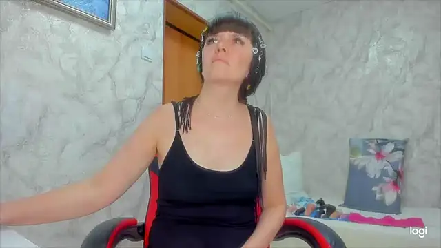 Snapshot of Cutie_orgasm chatting on 09-12-25, 03:34 Cutie orgasm online show from 09-12-25, 03:34