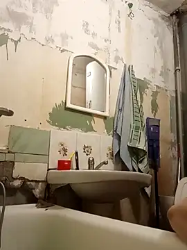 Amy August online show from 03-20-25, 05:13