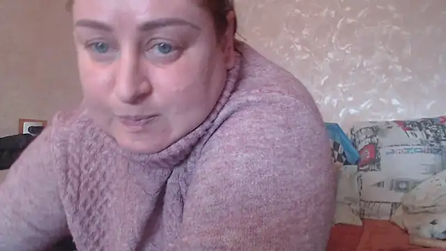 Amy August online show from 03-20-25, 04:20