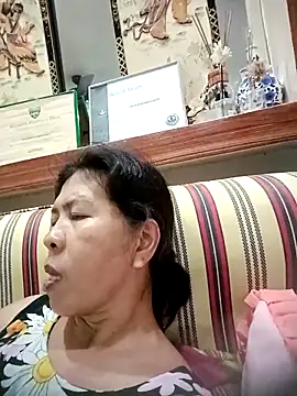 TropicalFlower online show from 10-05-25, 08:56