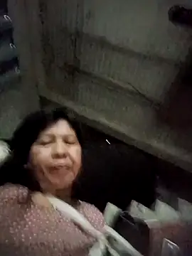 TropicalFlower online show from 03-25-26, 09:54