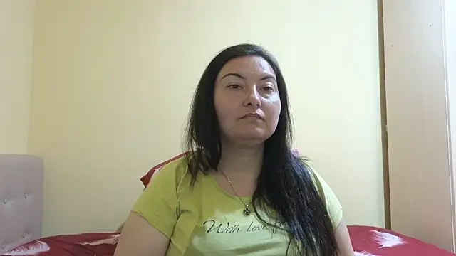 Snapshot of BBW_MILF_4U chatting on 03-14-25, 12:07 BBW MILF 4U online show from 03-14-25, 12:07