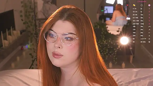 Ffoxyflame online show from 03-30-26, 10:55