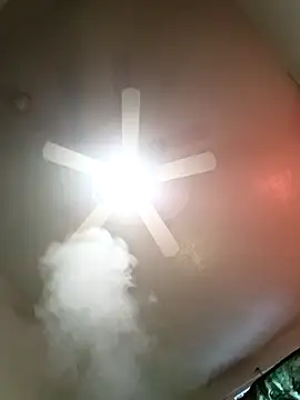 Snapshot of thefire420 chatting on 11-13-25, 09:03 thefire420 online show from 11-13-25, 09:03