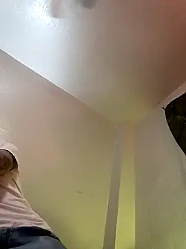 Snapshot of thefire420 chatting on 11-22-25, 10:03 thefire420 online show from 11-22-25, 10:03