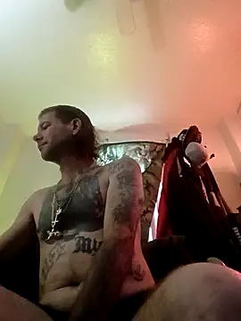 Snapshot of thefire420 chatting on 11-23-25, 04:07 thefire420 online show from 11-23-25, 04:07