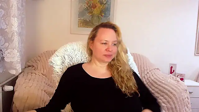 Sarah4you online show from 02-14-25, 09:32