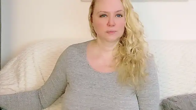 Sarah4you online show from 02-03-26, 05:51