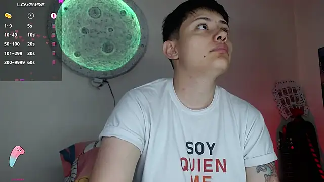 girl intense444 online show from 01-24-25, 01:03