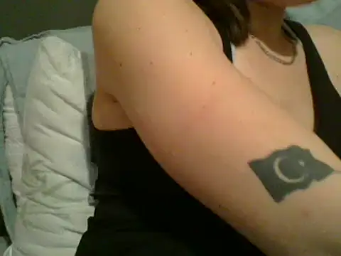 geilmeisje98 online show from 12-02-24, 04:42