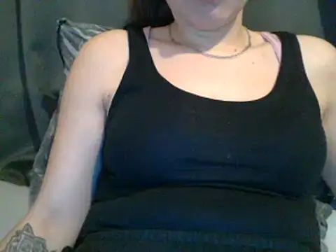 geilmeisje98 online show from 02-14-25, 11:42